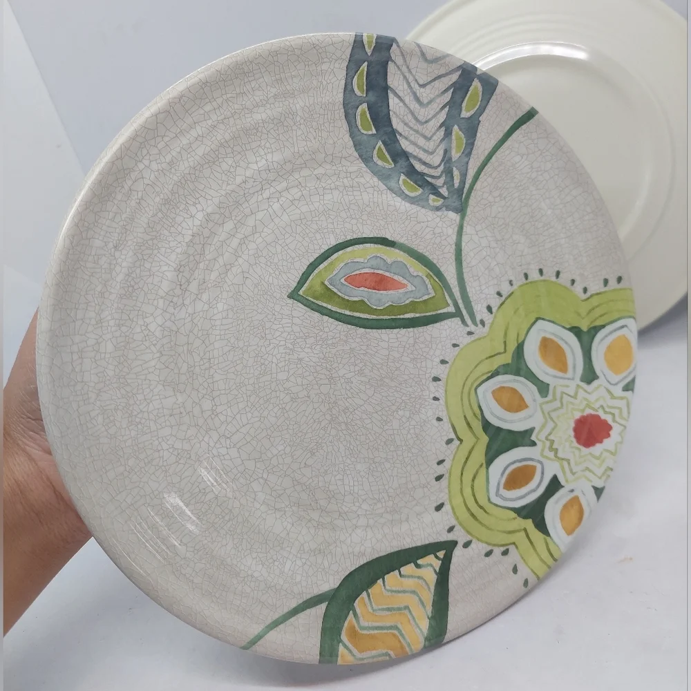 Crate and Barrel Melamine Salad Dessert Plate 8.5